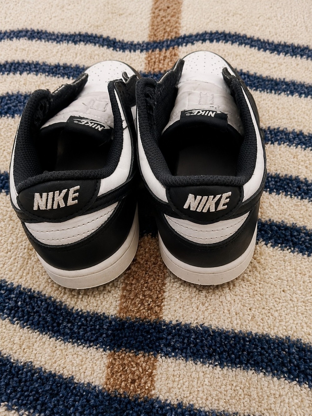 Nike Dunk Low Retro Black White Kids - Picture 2 of 6